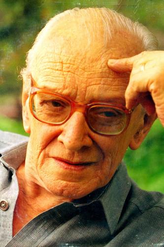 Mario Lago