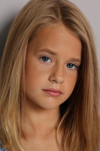Rose Decker 6660